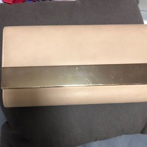 Nude clutch/shoulder bag
